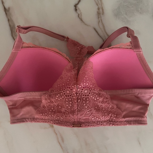 Victoria’s Secret Lace Racerback Push-Up Bra — Pink - Picture 2 of 4